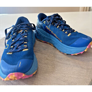 New Balance Fresh Foam Trail Running Shoes Women’s Blue Pink Size 6.5 Cushioned